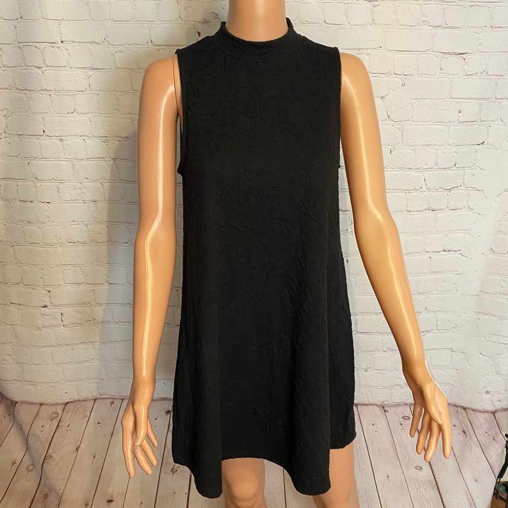 Blu Pepper black patterned/imprint soft size small boho